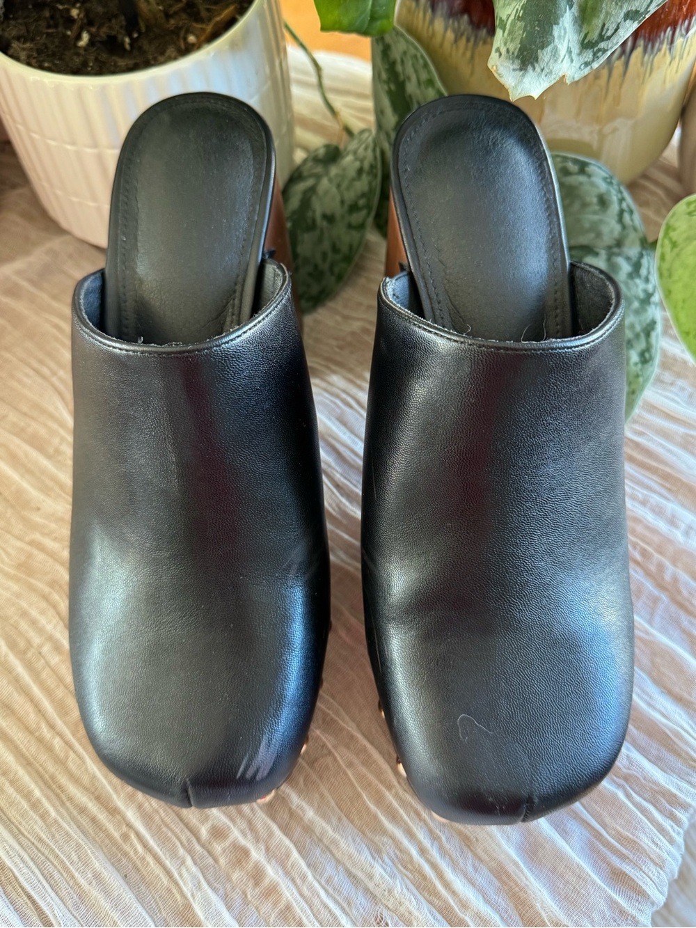 Black Leather Platform Clog - Picture 2 of 6